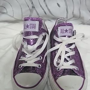 Converse size 5